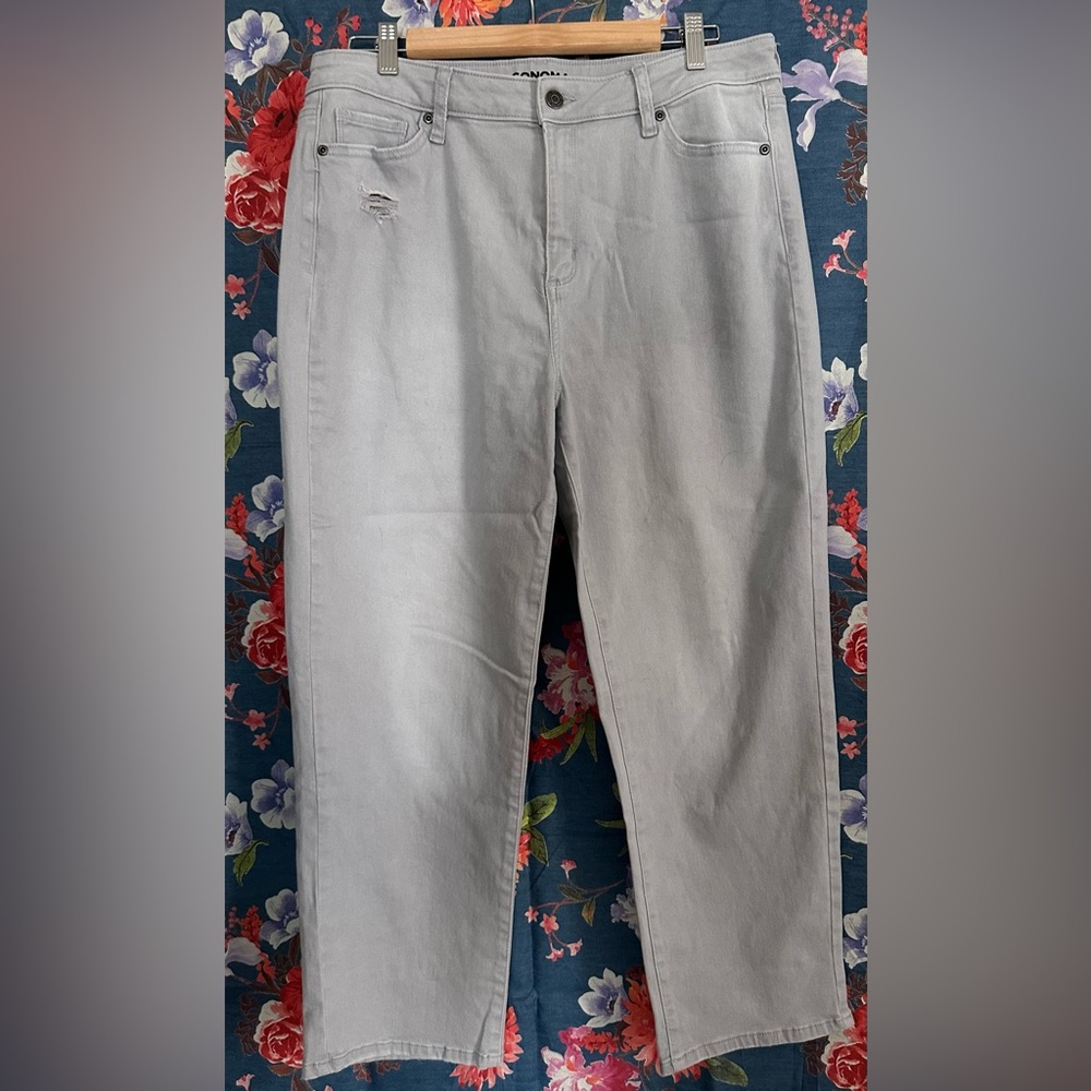 Sonoma Gray Straight Crop NWOT! Size 14